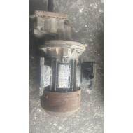 Redüktörlü Yemlik Motoru 037kw Redüktörlü Yemlik Motoru 037kw