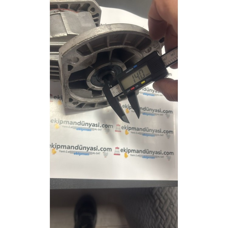 Yemlik Motor Redüktörü (Motor mili 14mm'e uygun)