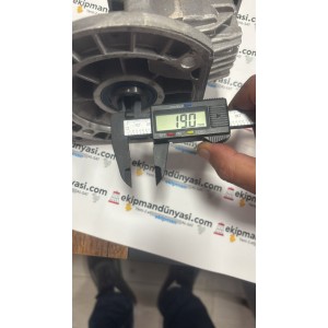 Yemlik Motor Redüktörü (Motor mili 19mm'e uygun) Yemlik Motor Redüktörü (Motor mili 19mm'e uygun)